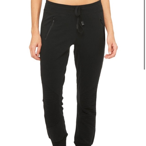 fabletics leggings ripped